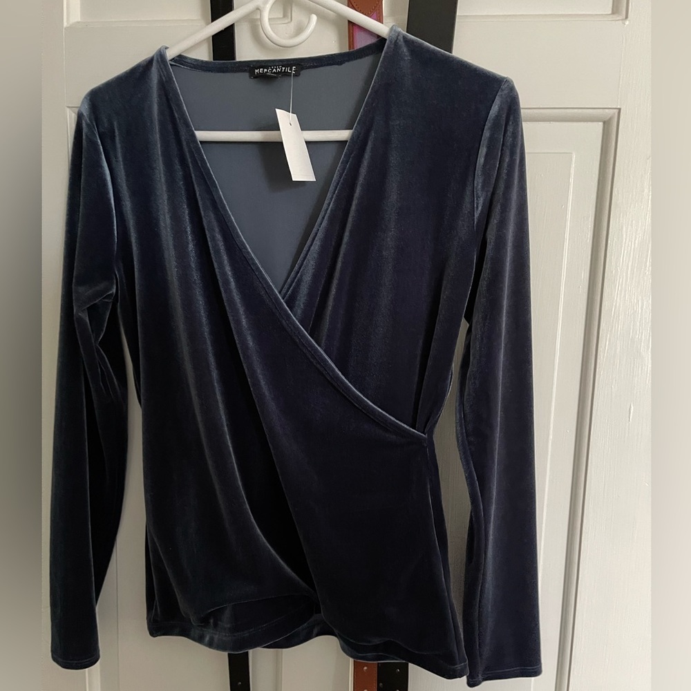 Jcrew Mercantile NWT velvet wrap top